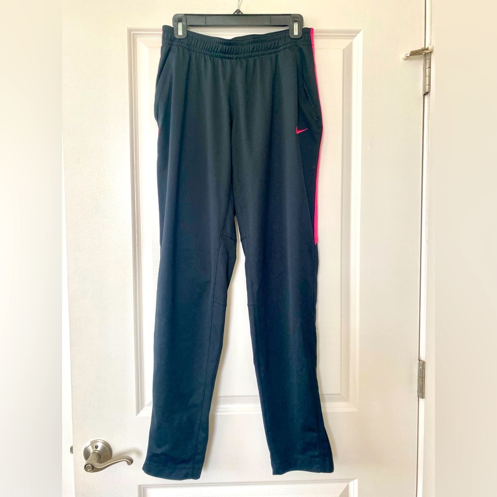 NWOT Women’s Nike Dri-Fit Pink and Black Pants - size M